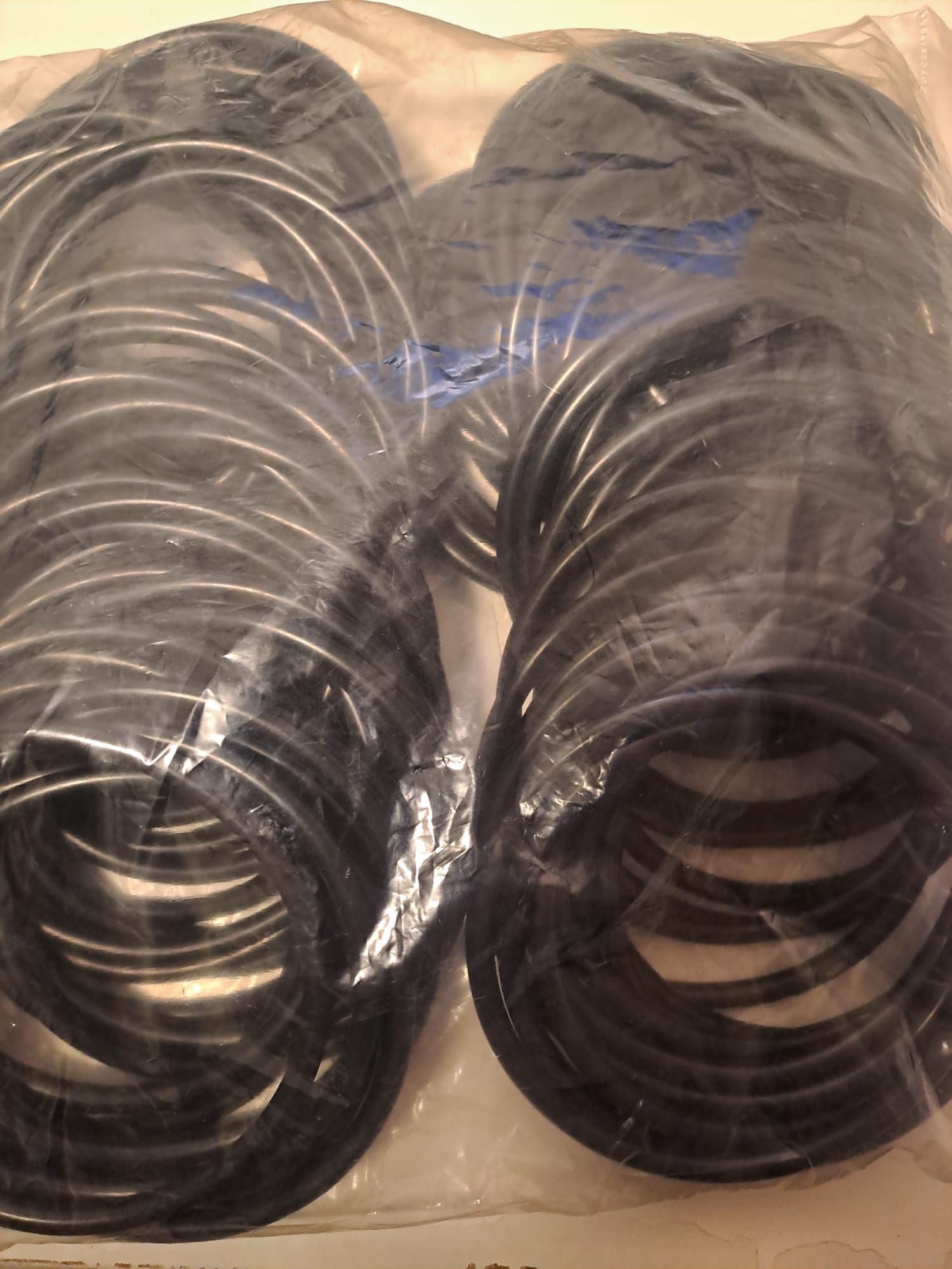 O-ringuri NBR/FKM/HNBR/Silicon — Catalog complet
