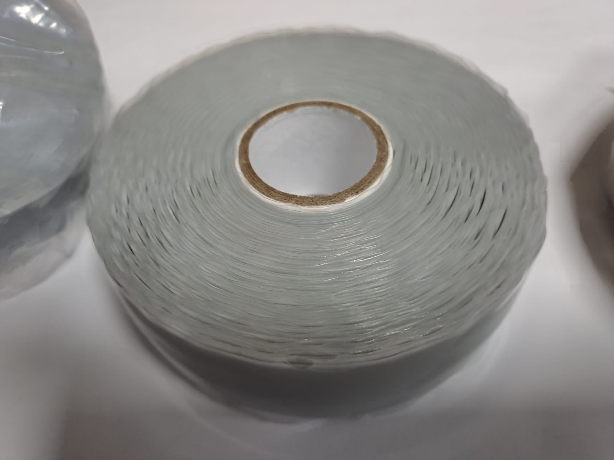 Bandă Silicon Autovulcanizantă Maxwell 25mm — Izolare Electrică & Etanșare Industrială – 3m și 9m